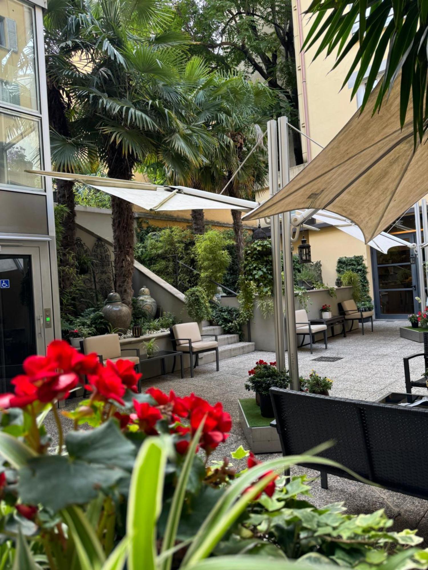 Townhouse 33 Hotel Milan Exterior photo